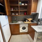 Appartement de 330 m² avec 1 chambre(s) en location à Paris