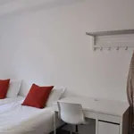 Rent a room in lisbon