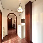 Rent 3 bedroom apartment of 90 m² in Novara