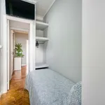 Rent a room in Queluz