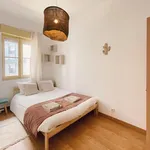 Rent 3 bedroom apartment in Porto