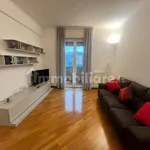 Rent 3 bedroom apartment of 85 m² in Genoa