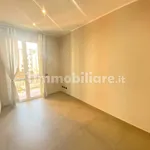 Affitto 3 camera appartamento di 90 m² in Alessandria