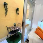 Rent a room of 100 m² in barcelona