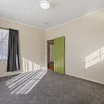 Rent 3 bedroom apartment in Napier