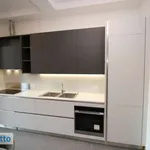 Rent 3 bedroom apartment of 126 m² in Milan