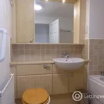 Rent 2 bedroom flat in Edinburgh