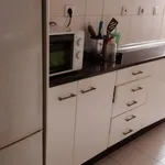 Rent 5 bedroom apartment in Madrid