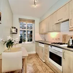 Rent 1 bedroom flat of 52 m² in London