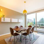 Appartement de 152 m² avec 2 chambre(s) en location à uccle