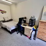 Rent 6 bedroom house in Wales