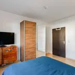 Rent a room of 151 m² in Cologne