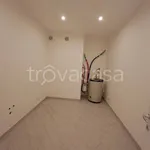 Rent 4 bedroom house of 198 m² in Roma