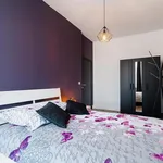  appartement avec 4 chambre(s) en location à Dour