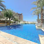 Rent 3 bedroom apartment of 237 m² in Palm Jumeirah