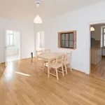 Miete 4 Schlafzimmer wohnung von 18 m² in Munich