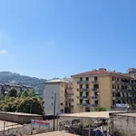 Affitto 1 camera appartamento di 45 m² in Salerno