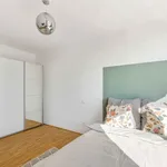 Miete 5 Schlafzimmer wohnung von 15 m² in Munich