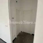 Affitto 2 camera appartamento di 53 m² in Genoa