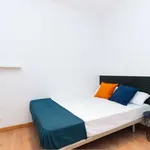 Rent a room of 85 m² in barcelona