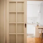 Rent 1 bedroom apartment in Porto