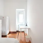 Rent 9 bedroom apartment in Lisbon