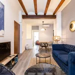 Rent 5 bedroom apartment of 83 m² in Valencia