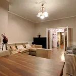 Rent 2 bedroom apartment of 85 m² in florence