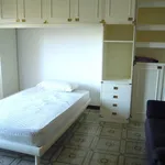 Rent 3 bedroom apartment of 18 m² in Roma