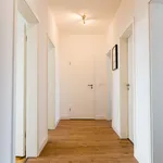 Miete 4 Schlafzimmer wohnung von 67 m² in Hamburg