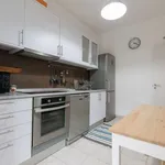 Rent 2 bedroom apartment of 109 m² in lisbon