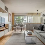 Rent 2 bedroom apartment of 45 m² in Paris