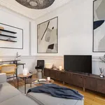 Rent 4 bedroom apartment of 100 m² in Paris