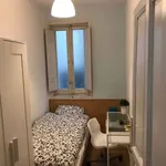 Rent a room of 140 m² in madrid