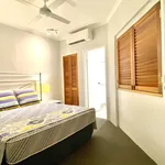 Rent 2 bedroom apartment in Port Douglas