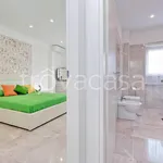 Rent 2 bedroom apartment of 65 m² in Roma