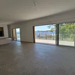 Appartement de 158 m² avec 5 chambre(s) en location à Saint-Mandrier-sur-Mer