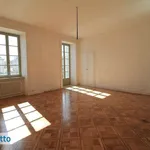 Affitto 4 camera appartamento di 210 m² in Turin