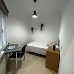 Rent a room in Madrid