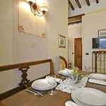 Rent 4 bedroom apartment of 80 m² in Cortona