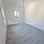 Affitto 4 camera casa di 113 m² in Vezzano Ligure