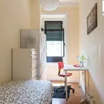 Rent 5 bedroom apartment in Lisbon