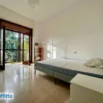 Rent 2 bedroom apartment of 60 m² in Milan