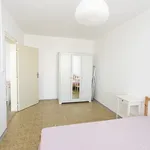 Pronajměte si 1 ložnic/e byt o rozloze 85 m² v Prague