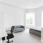 Rent 6 bedroom apartment in Edinburgh