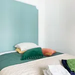 Rent 2 bedroom apartment in lisbon