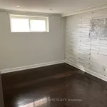 Rent 2 bedroom apartment in Toronto (Eglinton East)