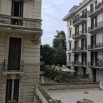 Rent 5 bedroom apartment of 140 m² in Roma