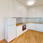 Pronajměte si 3 ložnic/e byt o rozloze 92 m² v Prague