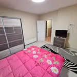 Rent 2 bedroom apartment of 60 m² in Южен